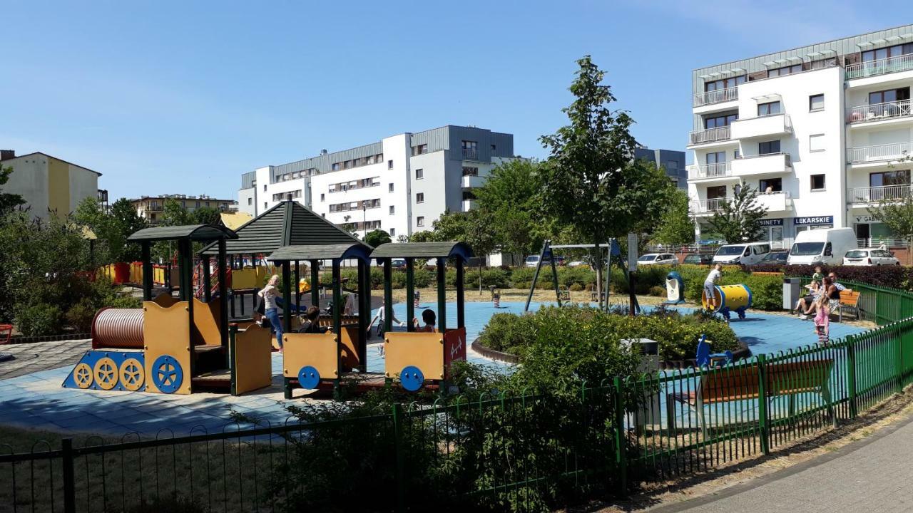 Frog - 2 Bedrooms And Living * Świnoujście